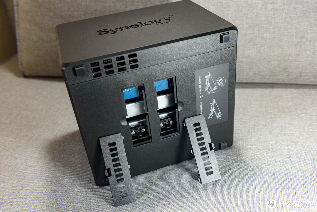 Synology 群晖 DS918+ NAS 及Seagate 希捷 酷狼 10T 硬盘 开箱