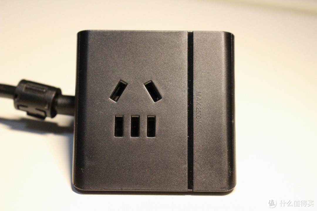 集约的桌面插座～飞利浦便携迷你USB桌面旅行插座使用评测