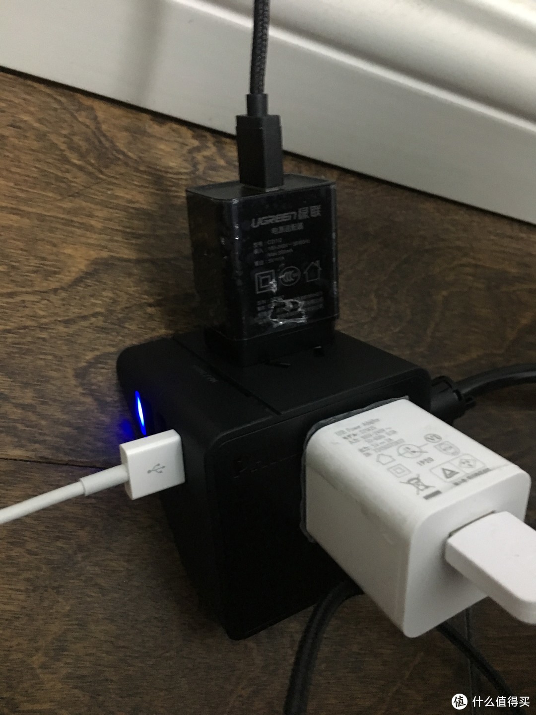 不旅行的旅行插座——飞利浦便携迷你USB桌面旅行插座轻测
