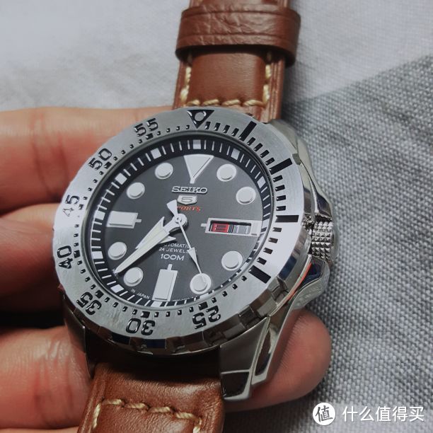 SEIKO 精工 SRP599J1 水鬼 男款机械表 开箱