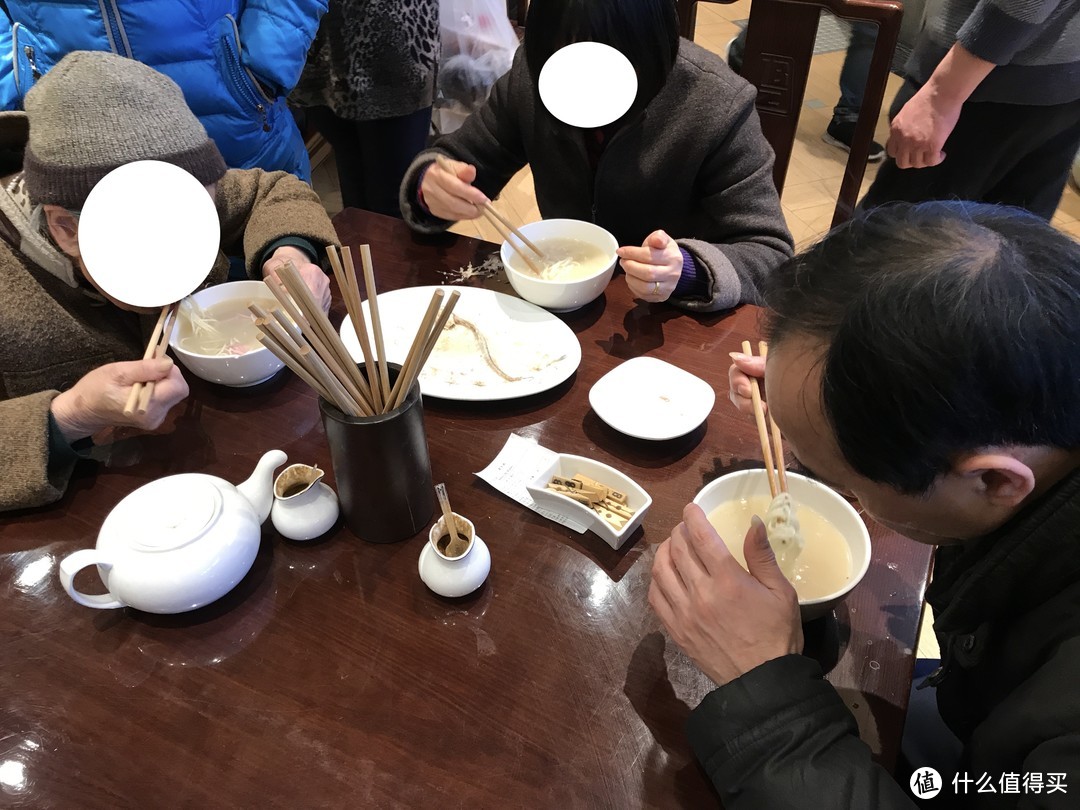 #剁主计划-上海#再不去尝这碗鲜的眉毛都要掉下来的老半斋刀鱼面，就要等明年了