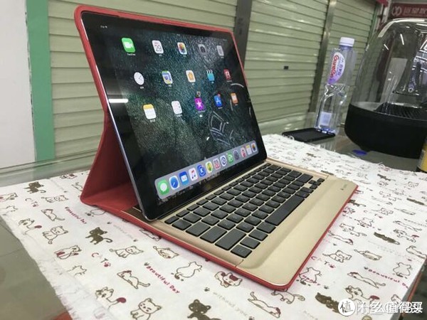 大學狗的日常 篇一：Ipad pro對於大學生來講有用嗎？ 