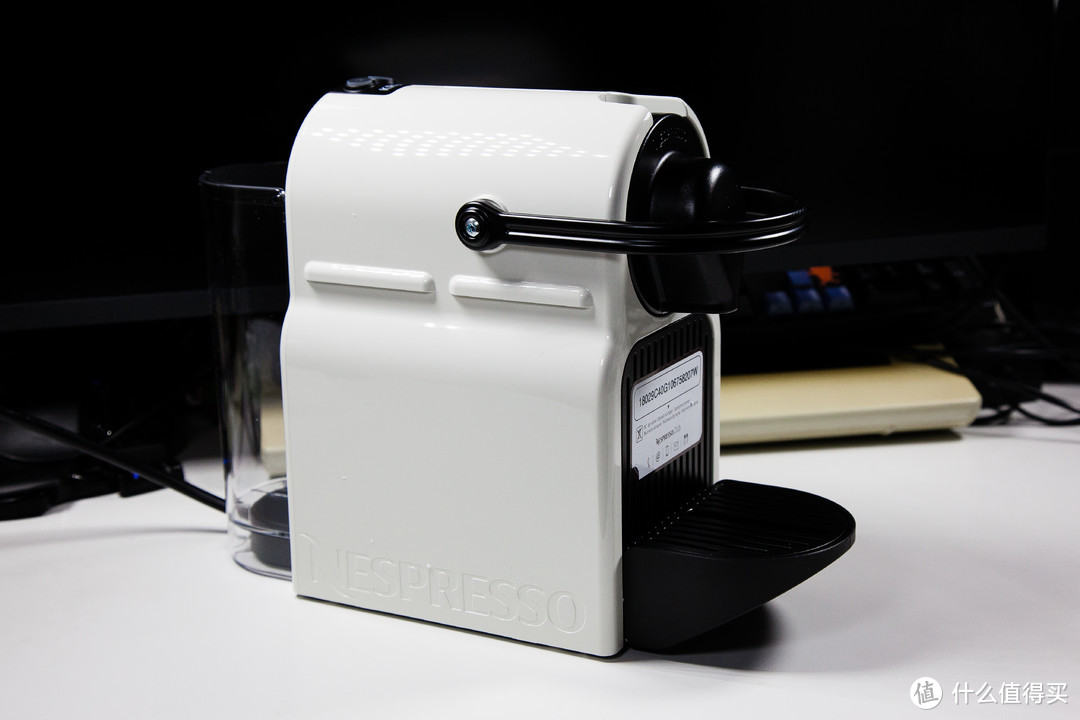 #剁主计划-北京#美味咖啡不求人：NESPRESSO 奈斯派索 Inissia 系列 C40 胶囊咖啡机 开箱测评