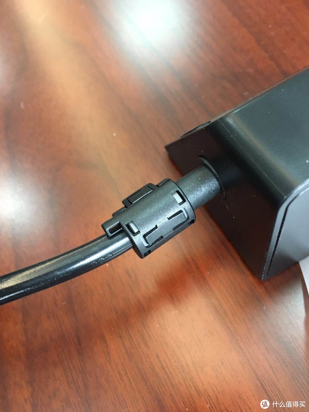有点实用的小插座-飞利浦便携迷你USB桌面旅行插座评测