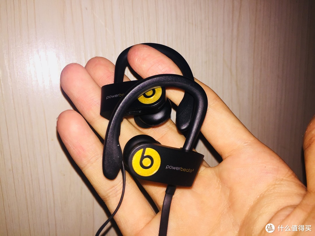 650元的PowerBeats 3究竟值不值得买：Beats Powerbeats3 by Dr. Dre Wireless 入耳式耳机