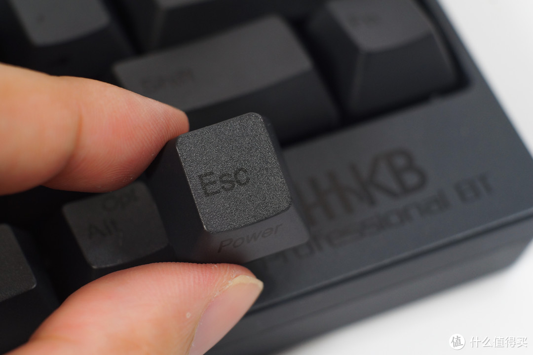 我是性高冷 ——2000元的 PFU HHKB BT蓝牙版静电容键盘众测