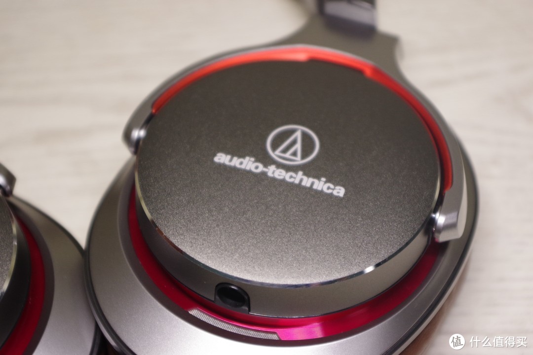 第一次耳机消费升级：Audio-Technica 铁三角 ATH-MSR7 头戴式耳机 开箱晒单