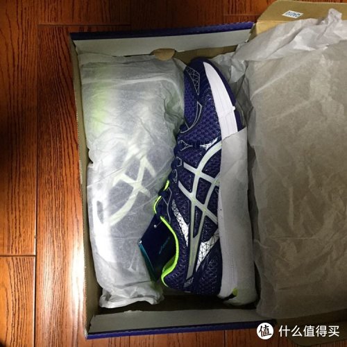 #原创新人#为啥都说是踩屎感?ASICS 亚瑟士