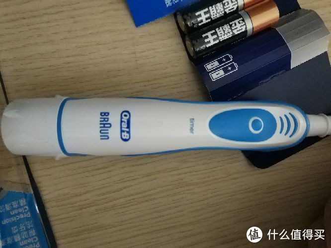 #原创新人#广发信用卡积分换的 Oral-B 欧乐-B type3744 电动牙刷 简晒