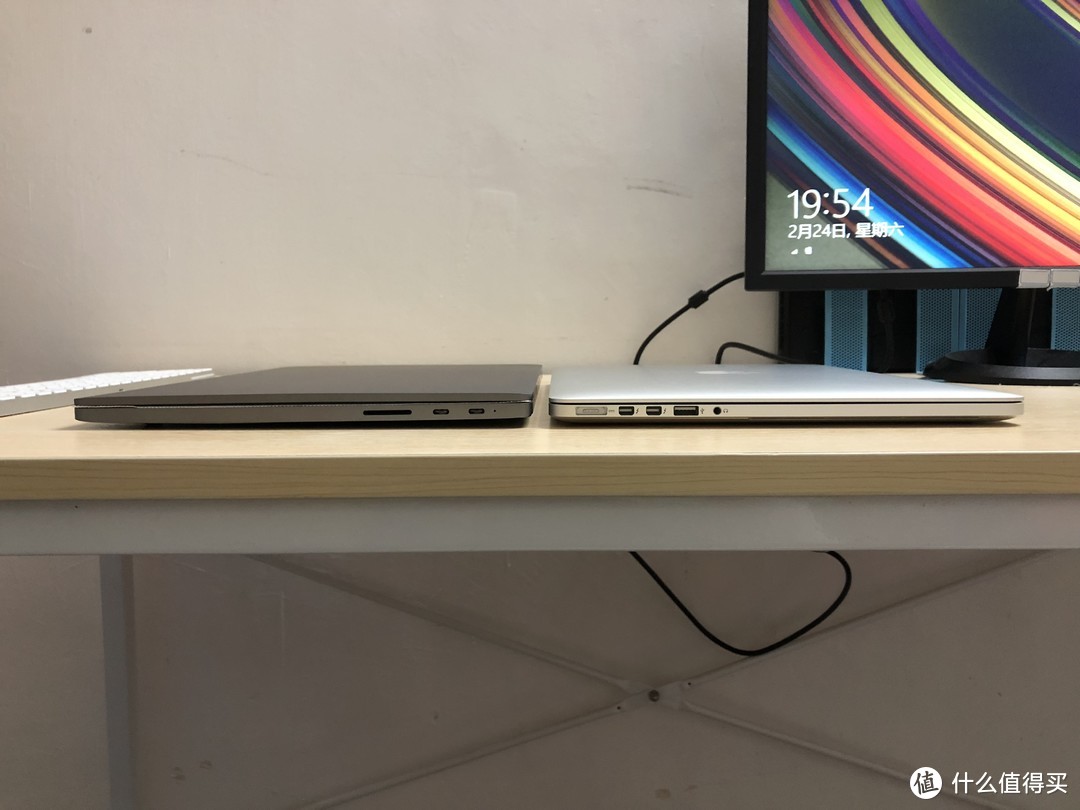 MI 小米 Pro15.6英寸 笔记本电脑 开箱（对比Apple 苹果 Mac Book Pro笔记本电脑）