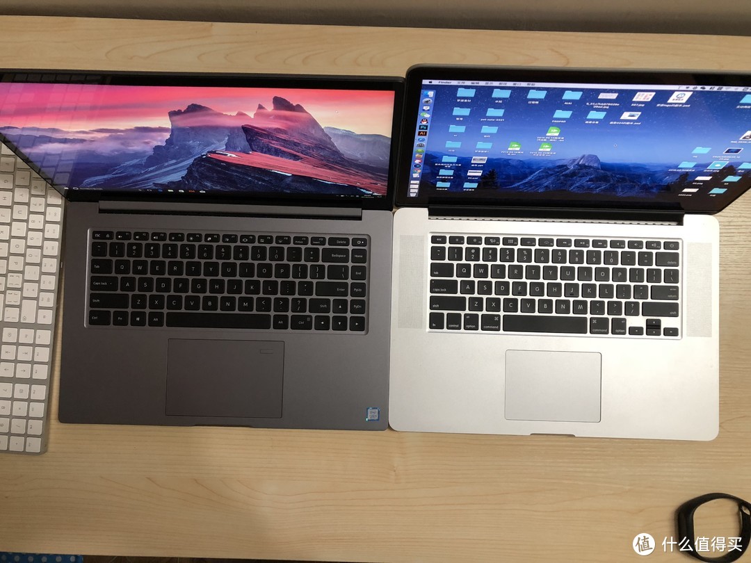 MI 小米 Pro15.6英寸 笔记本电脑 开箱（对比Apple 苹果 Mac Book Pro笔记本电脑）