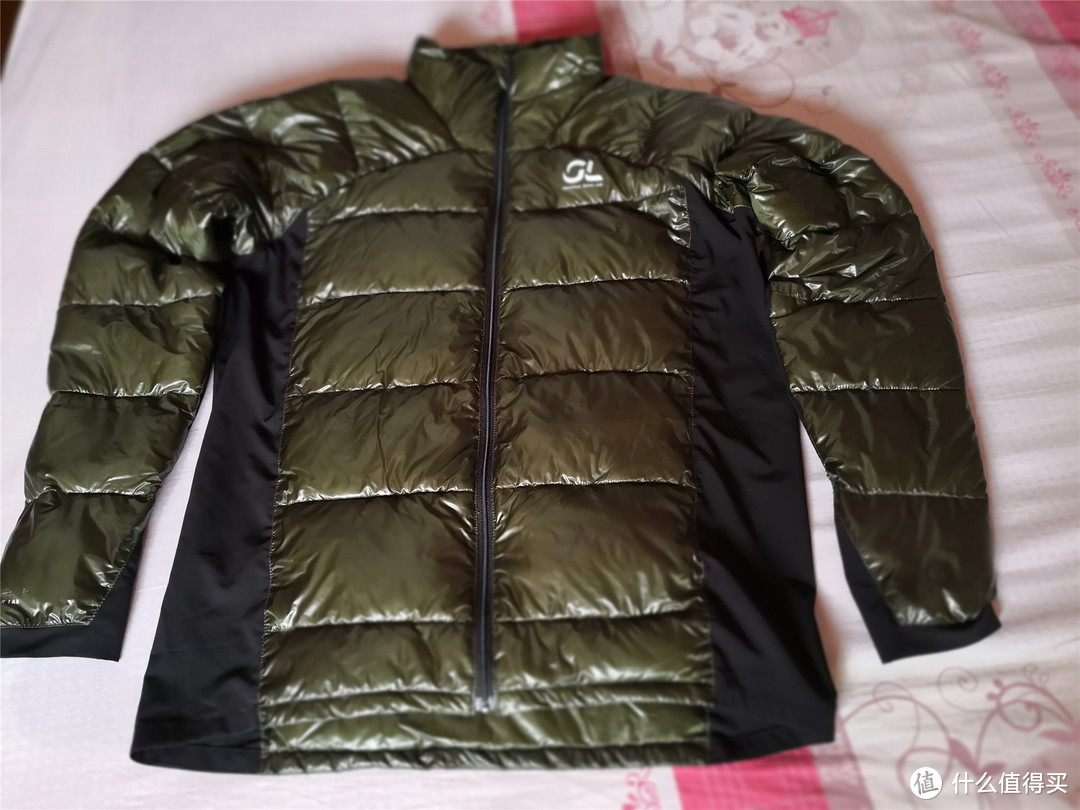 别出心裁功能性羽绒服：GEARLAB超轻动态保暖羽绒服评测