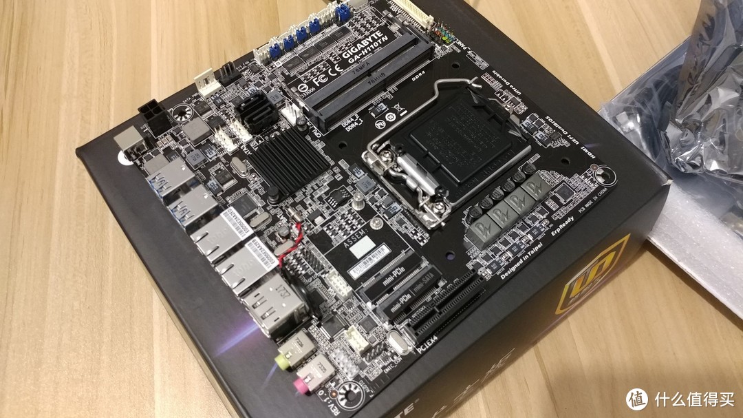 #原创新人#GIGABYTE 技嘉 Ga-H110TN 主板 +  Intel 英特尔 奔腾 G4560 CPU 打造无风扇软路由（附温度及功耗测试）