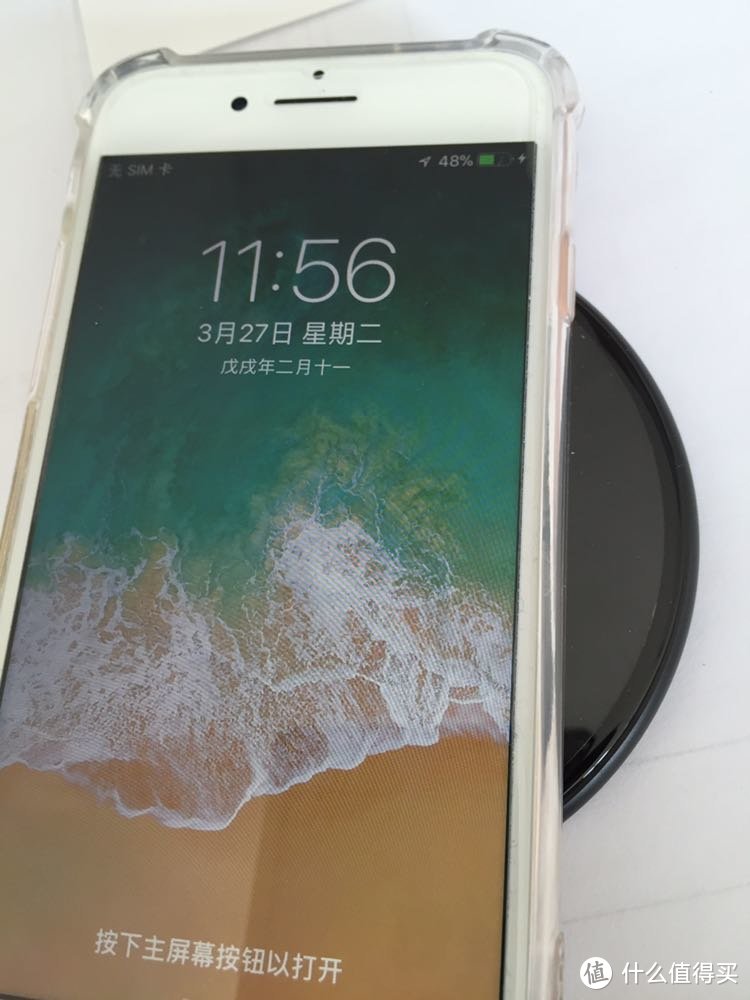 iphone8可以充，不知道是5w还是7.5w