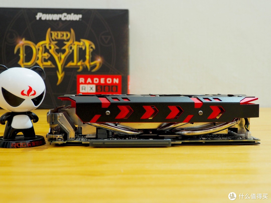 Radeon：“吃鸡”你不来优化我，只好18.3.3驱动来优化你了— Dataland 迪兰 DEVIL RX580 显卡 开箱