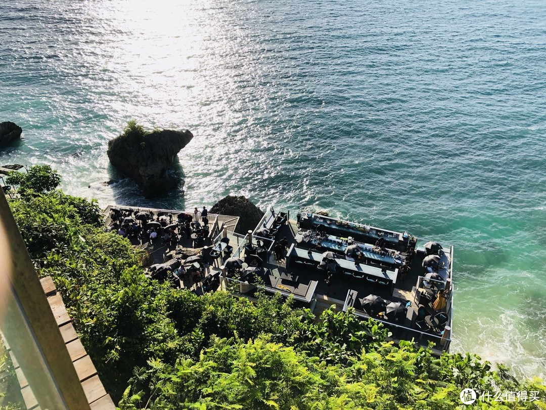 面朝大海，夏日炎炎