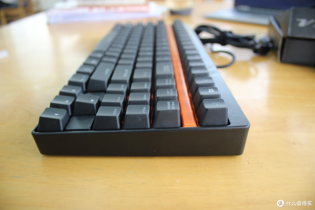 国产入门级机械键盘rapoo雷柏v500s背光游戏机械键盘