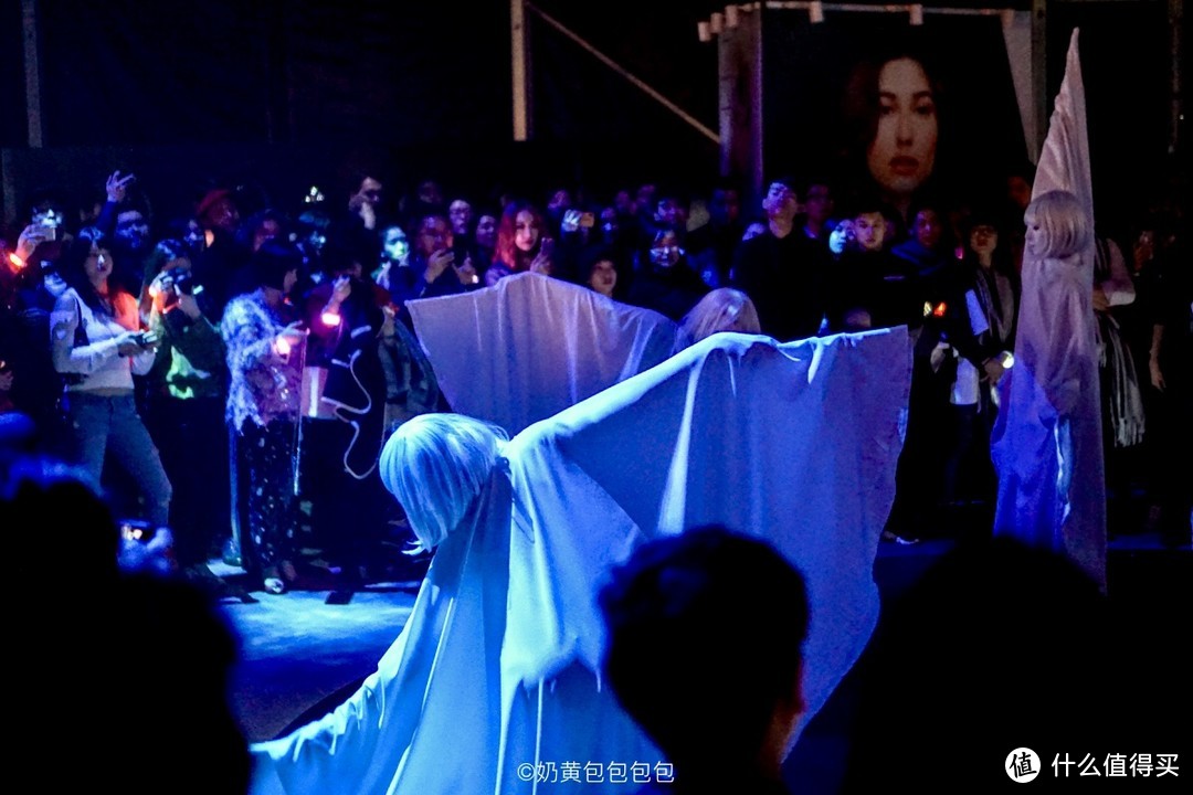 #上海时装周#2018上海时装周开幕派对——我们离秀场不远，离时尚很近