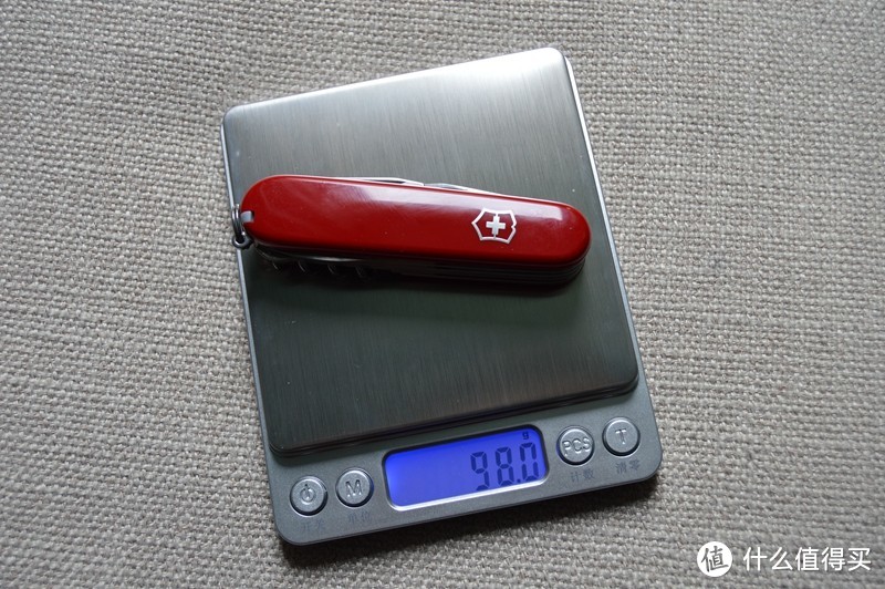 #剁主计划-重庆#VICTORINOX 维氏 都市猎人1.3713 瑞士军刀 晒物