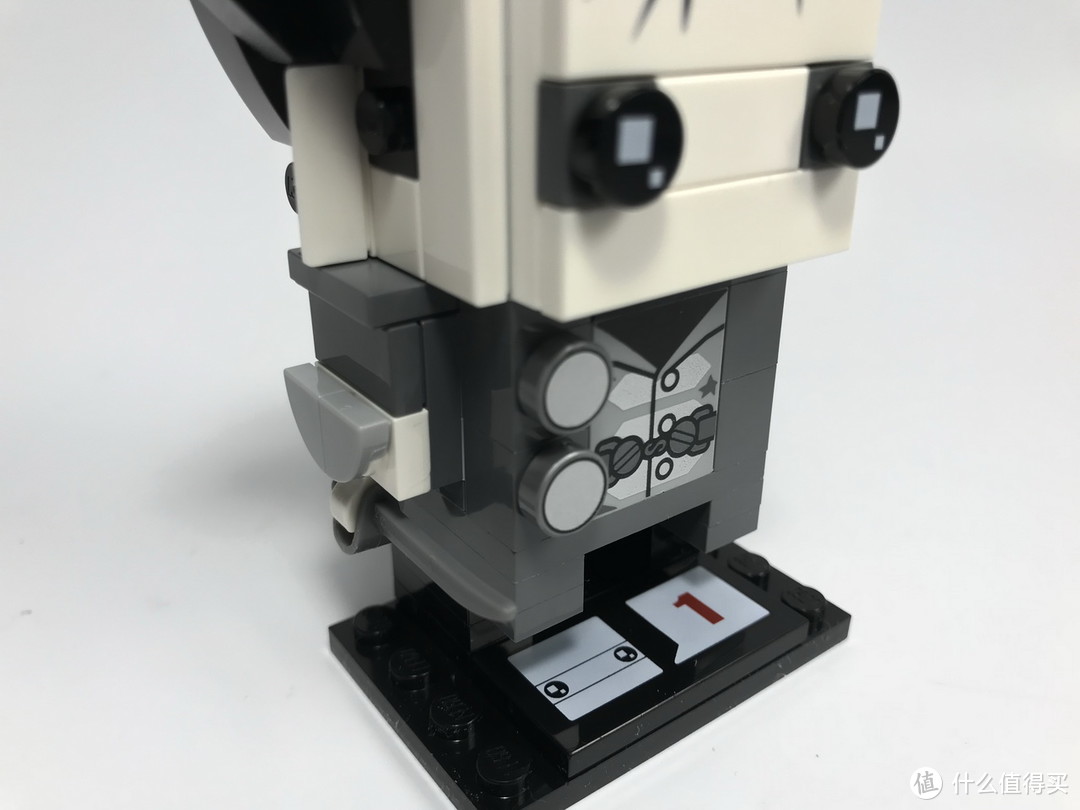 #全民分享季#LEGO 乐高 拼拼乐：萌萌的大头 41594  阿曼多·萨拉查船长