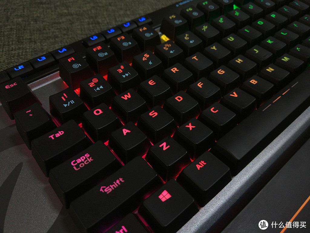 军火箱来袭：Dareu 达尔优 EK855 RGB 机械键盘 抢先体验简评