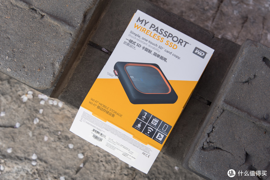 1TB固态身上带：WD 西部数据 My Passport Wireless SSD 无线硬盘 使用体验分享