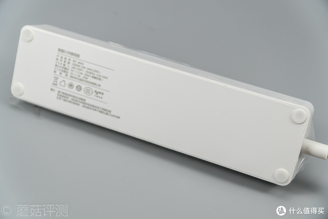 新国标搭配4USB充电口—ORICO 奥睿科 新国标USB插座 拆解评测