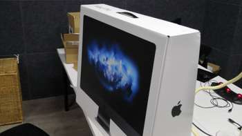 Apple 苹果 iMac Pro一体机外观展示(包装|主机|屏幕|配件|电源)