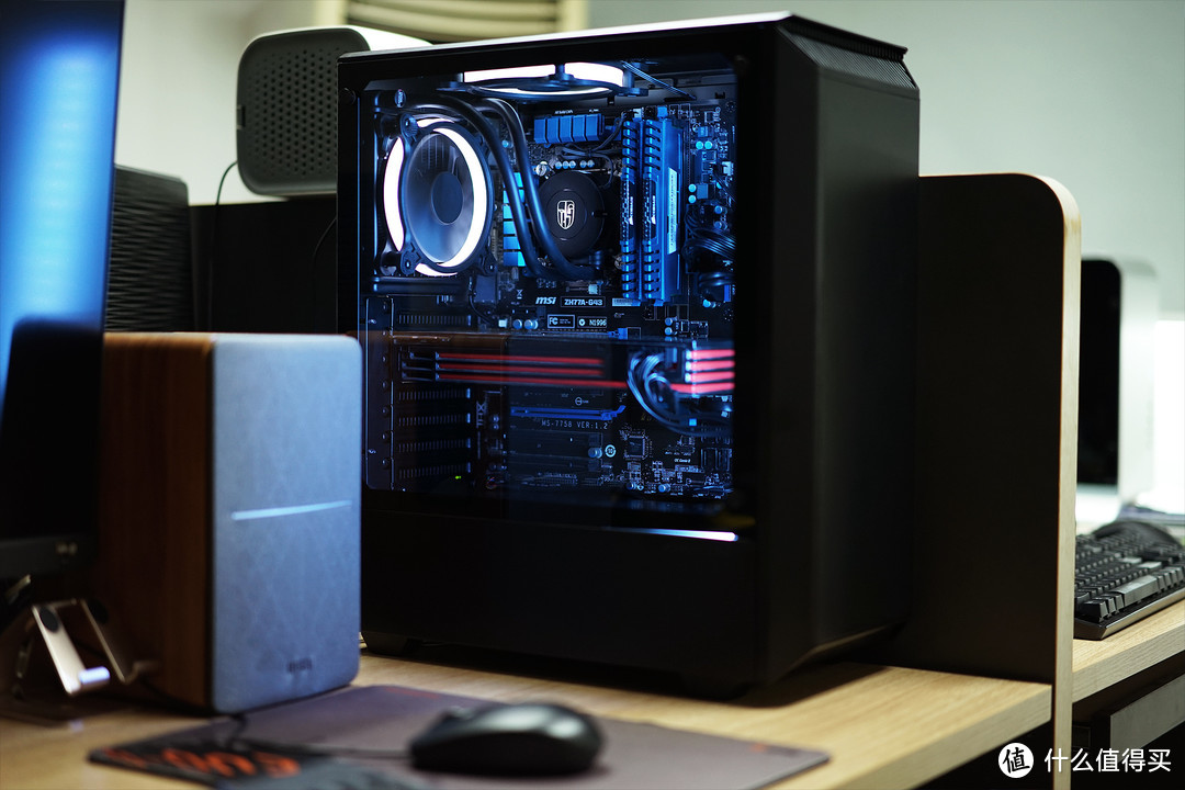 Phanteks 追风者 P300 机箱 硬件搬家记