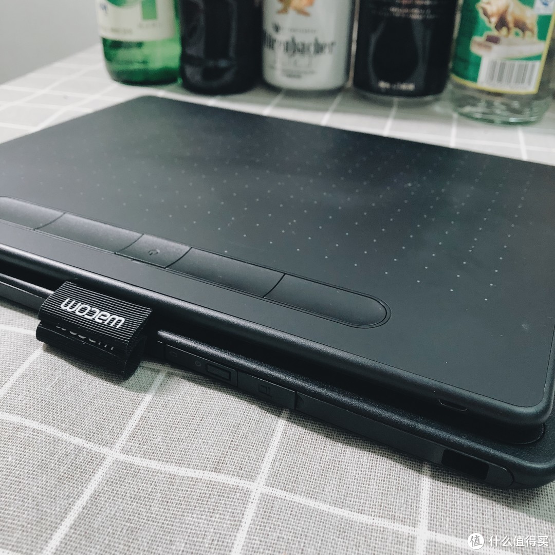 #本站首晒#Wacom 和冠 CTL-6100WL/K intuos系列数位板 开箱