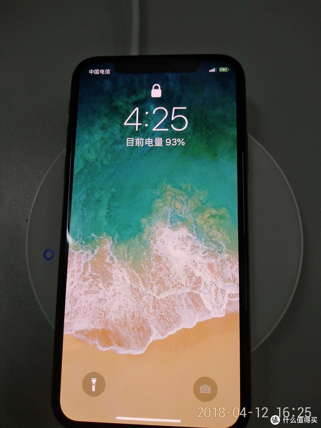 让iPhone X的无线充电不再鸡肋，Anker超极无线充 详细评测，及与同门师弟、绿联无线充电器对比