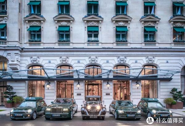 刷卡可以看电影、攒流量、换机票,现在还可以