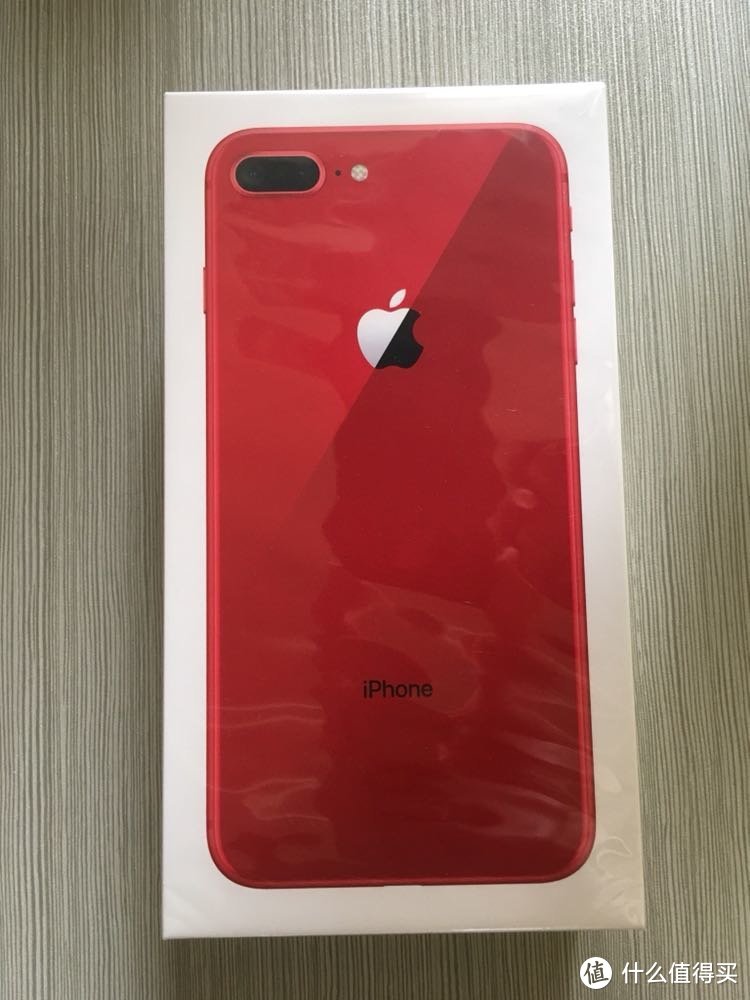 红黑配的小苹果—记iPhone 8 Plus新配色开箱