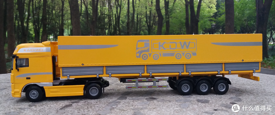 #全民分享季#  凯迪威1：50斗篷式平板运输车 开箱试玩
