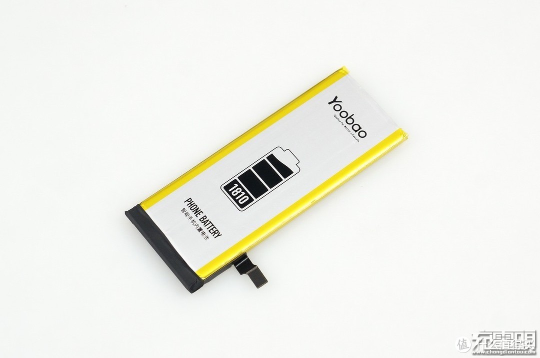 Yoobao 羽博 手机电池 与 APPLE 苹果 原装电池对比测试