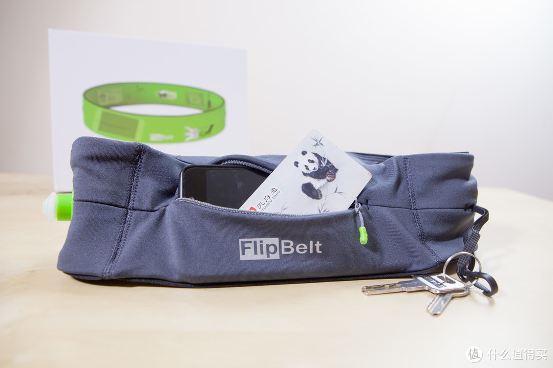 不仅能装，舒适度还高的运动腰包——【FlipBelt腰包+水壶套装】众测体验