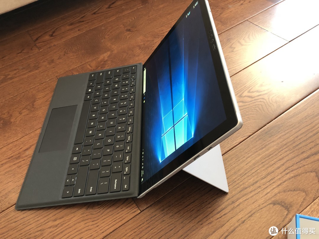 你想知道的—微软 新Surface  Pro 和 Apple 苹果 Mac book 13寸 笔记本电脑