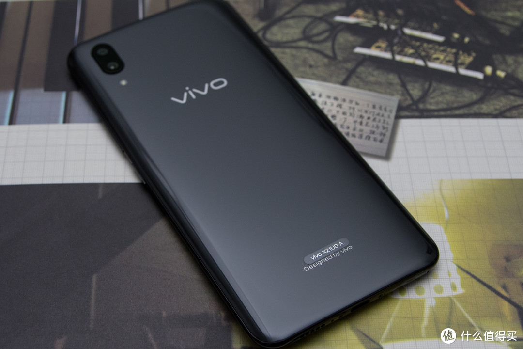 vivo X21，让你的自拍美无止境