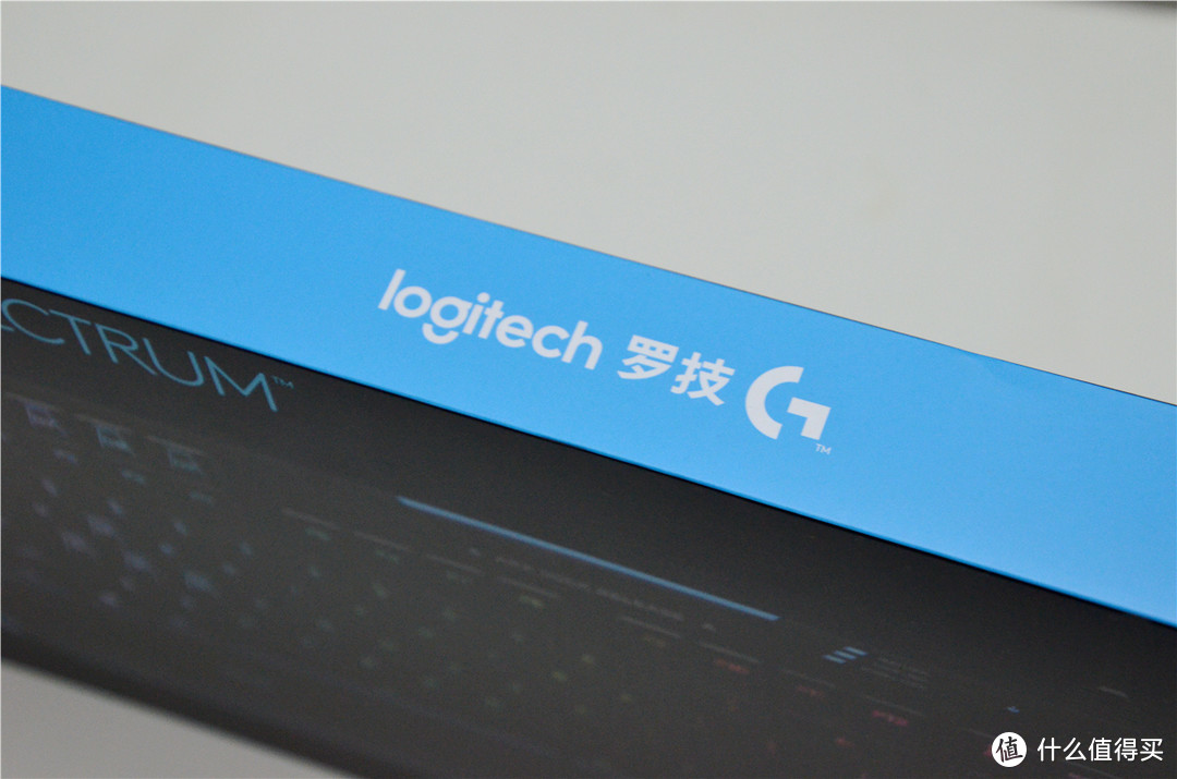 买它你是为了亮瞎眼还是为了光污染？Logitech 罗技 G910 机械键盘入手体验