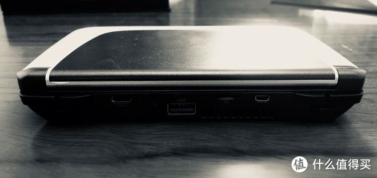 这是一台我的炉石专用机：GPD Win2 口袋笔记本电脑开箱