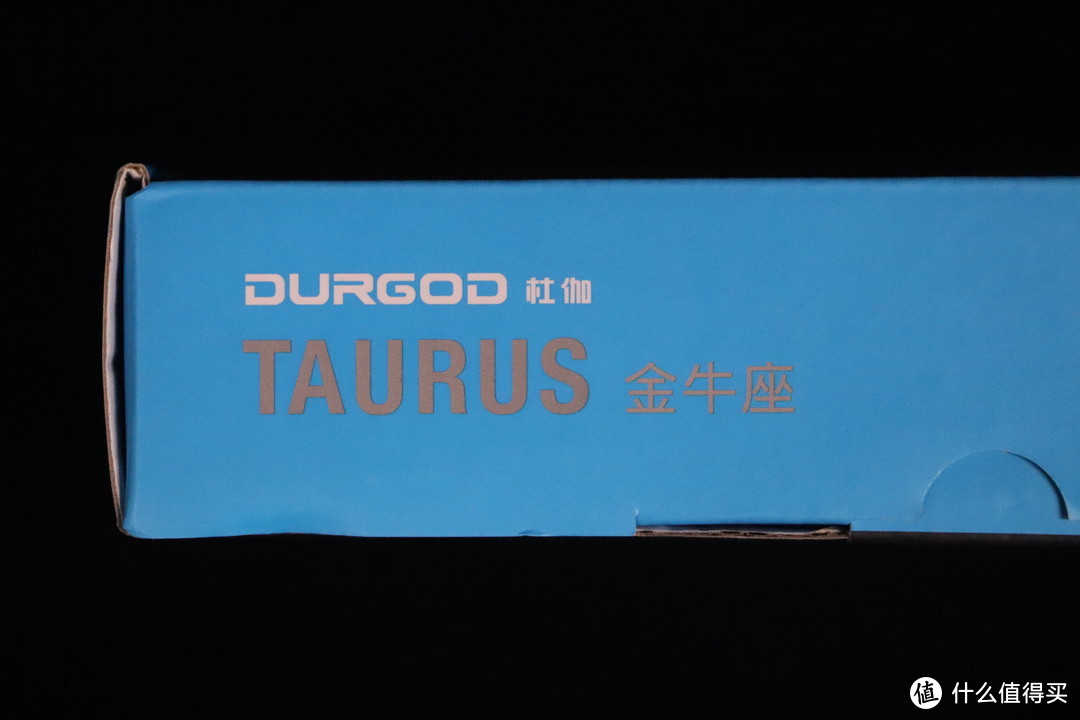 复古风的后起之秀——DURGOD 杜伽 Taurus K310 Aurora红轴机械键盘