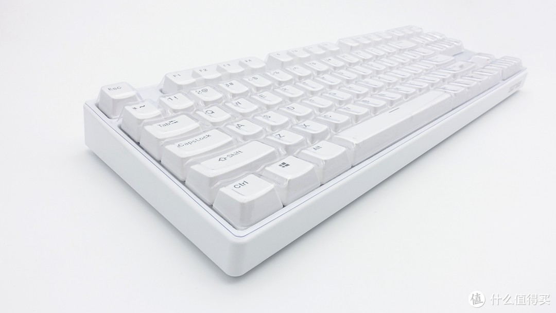 迦斯奥特曼的机械键盘—GANSS 高斯 迦斯 GS87D蓝牙双模机械键盘体验