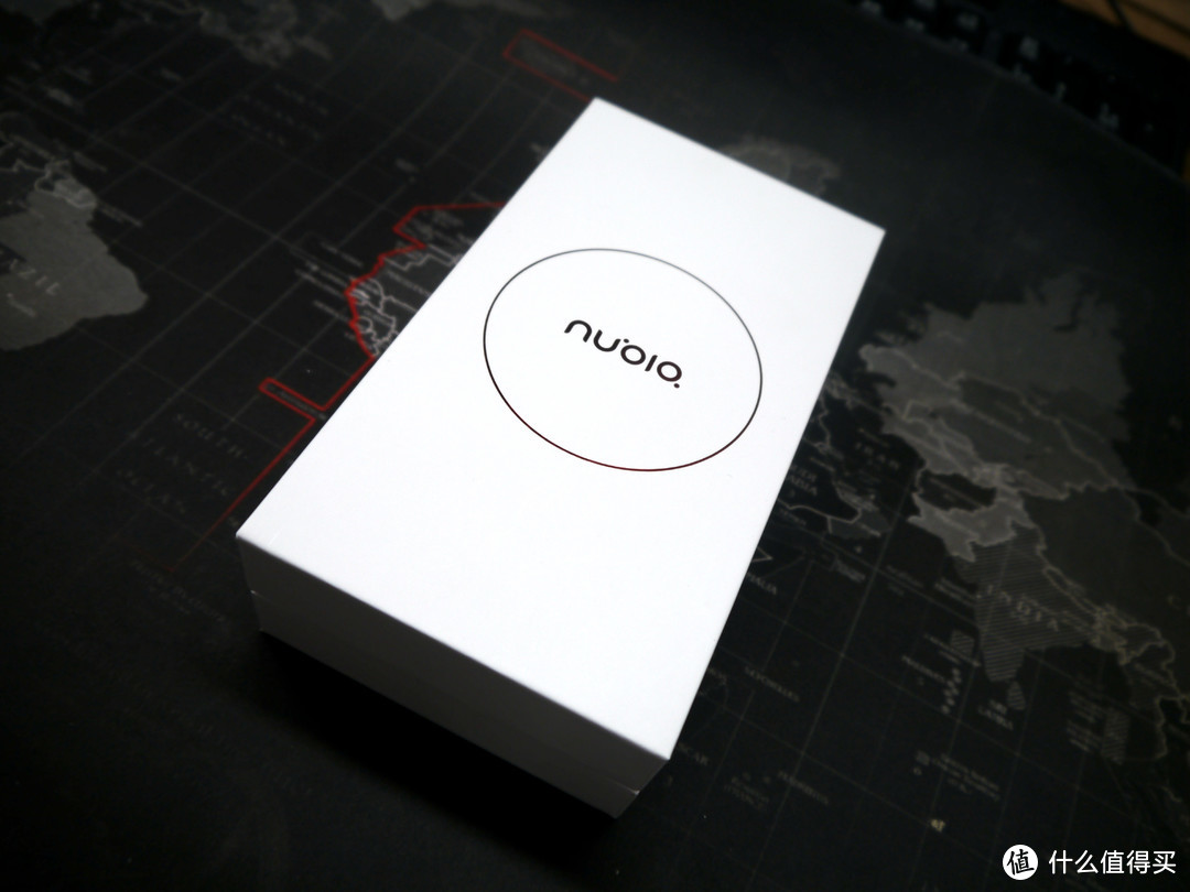 全面屏盛行，反其道而行—NUBIA 努比亚 z17mini 6G+64G 手机开箱