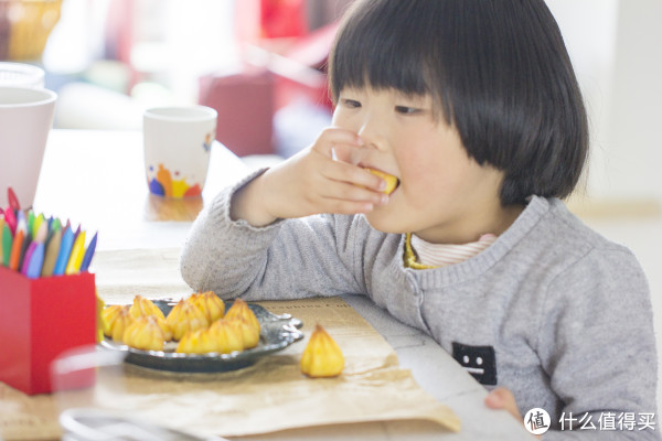 宝宝辅食推荐:手指泡芙,好吃又好做(内涵知识点)