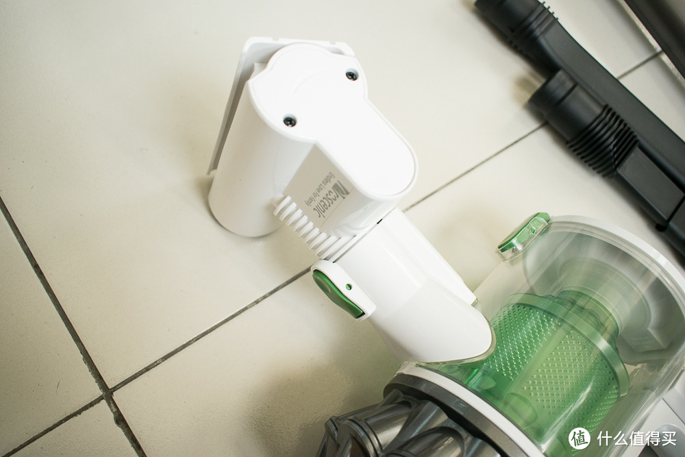 #全民分享季#  无线吸尘器家居清理使用分享，各种环境强力吸效果如何