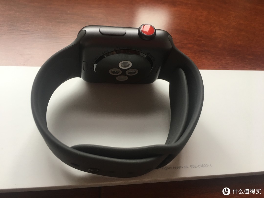 650元兑换的Apple Watch Series 3 智能手表值不值？、