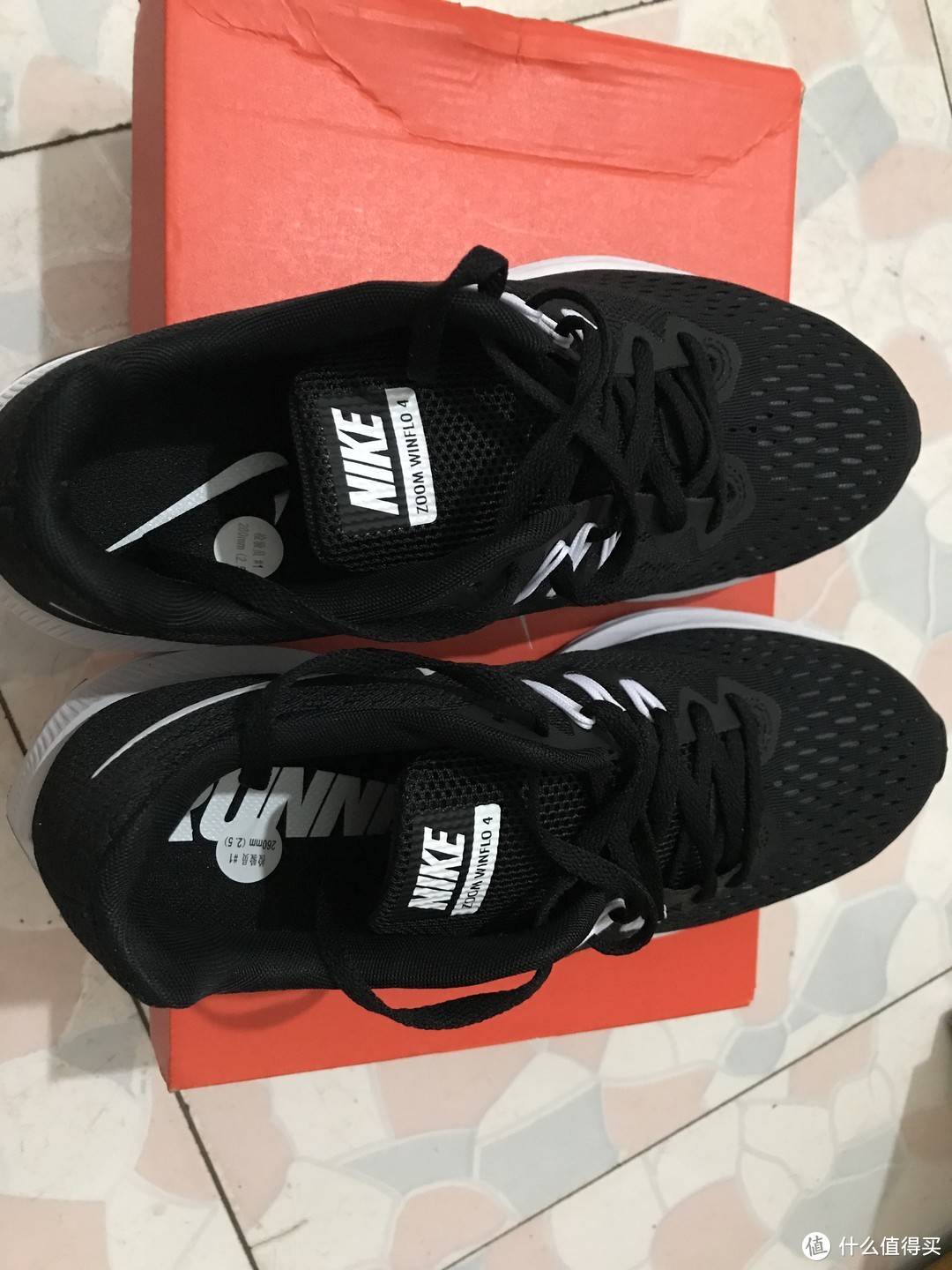 奔跑，就现在—NIKE 耐克 ZOOM WINFLO 4 跑鞋开箱