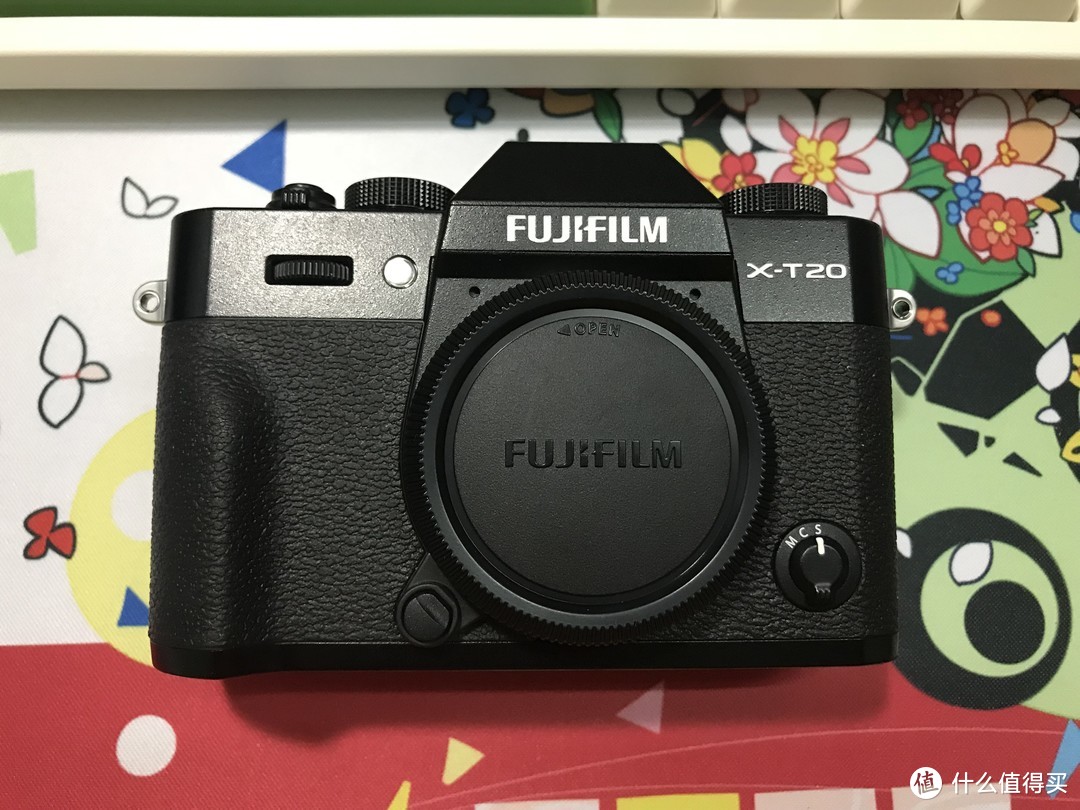 #原创新人#次新店的第一次试水—FUJIFILM 富士X-T20 数码相机 入手开箱