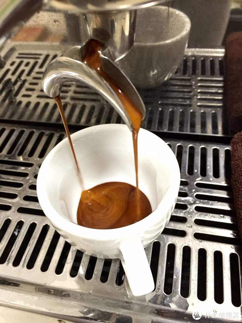 咖啡冲煮进阶：如何做出一杯好的Espresso？
