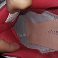 亚瑟士 GEL-LYTE V 运动鞋外观展示(鞋底|正面|侧面)